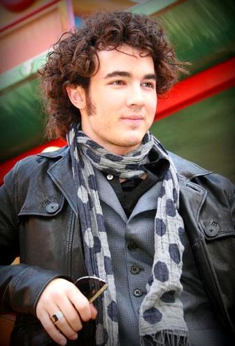 KevinJonas.jpg